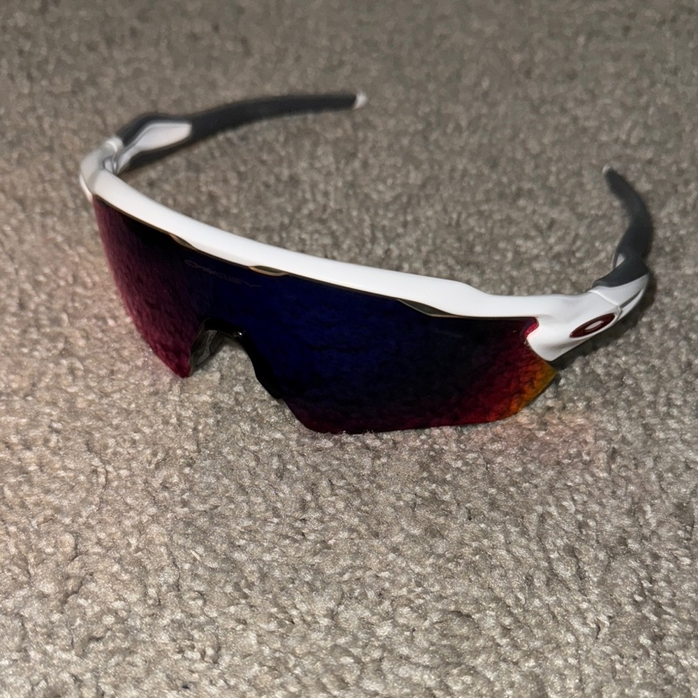 Oakley Radar Ev path prizm lens sunglasses